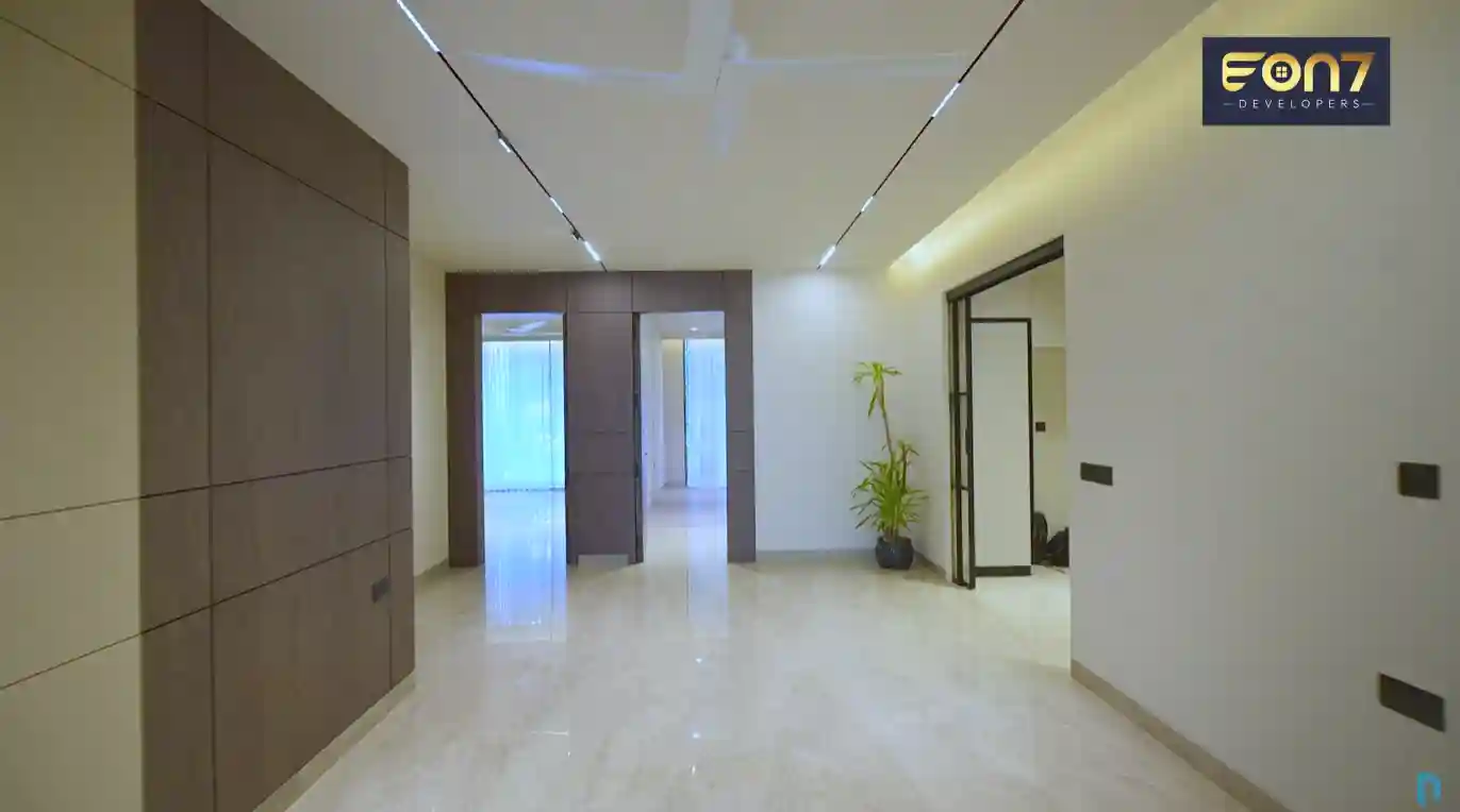 eon7 interior 3